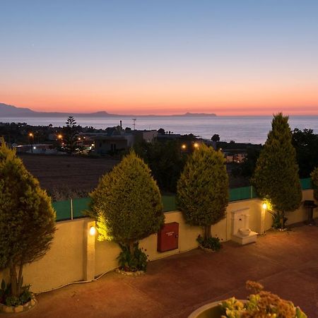 Villa Apollon Sfáka Exteriör bild
